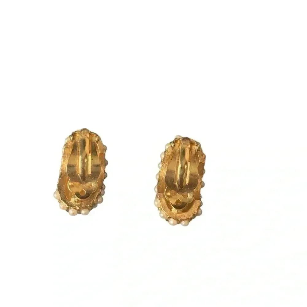 Vintage Tiny purls clip on earrings‎ - Picture 3 of 3